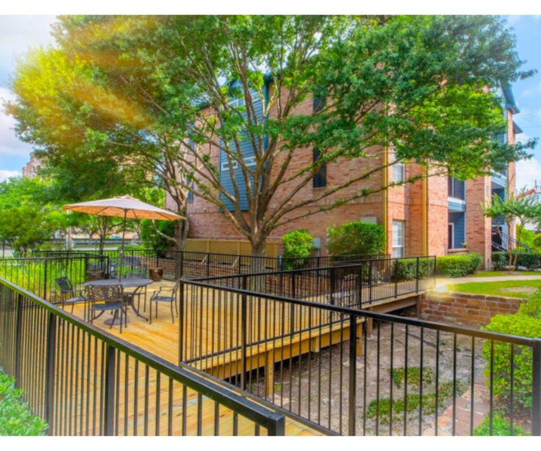 The Reside Fully Furnished Condos - Medical Stays Welcome 休斯敦 外观 照片